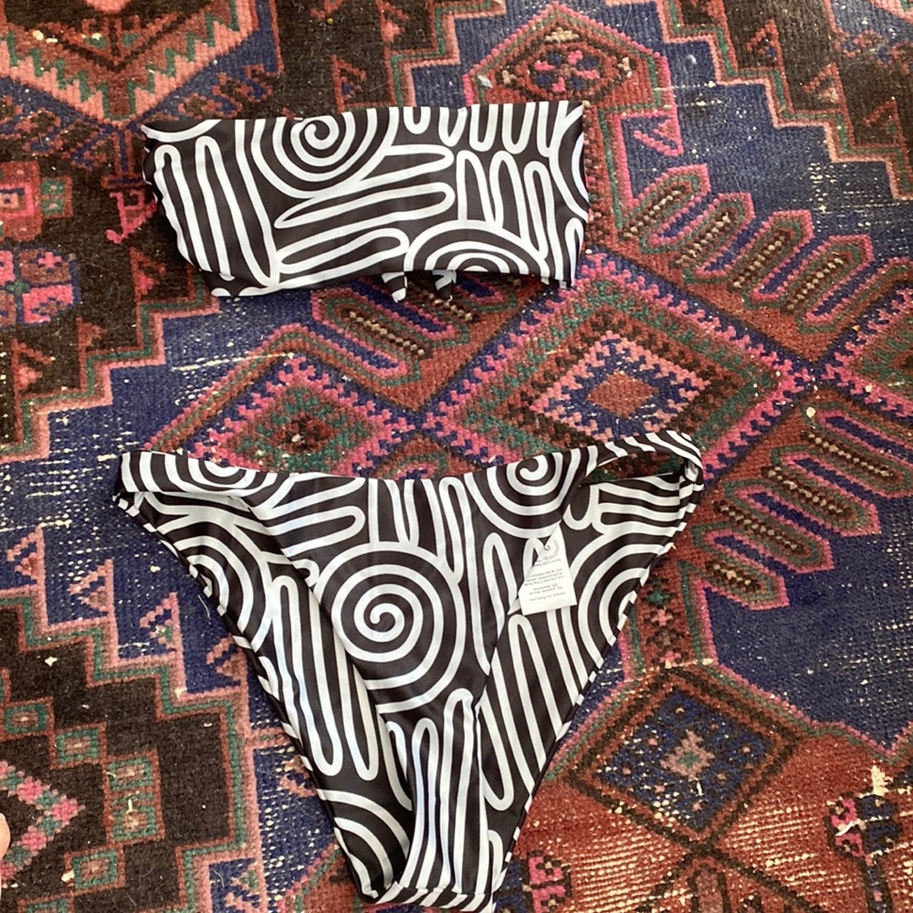 Mara hoffman abstract bikini 👙